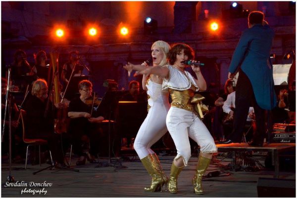 Agnetha und Annifried im Amphitheater Plovdiv, Bulgarien